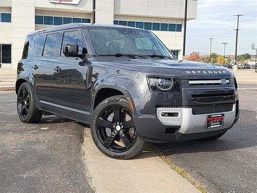 2024 Land Rover Defender 110 P500 SE