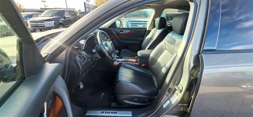 2011 INFINITI FX35 Base