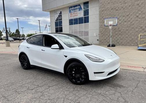 2021 Tesla Model Y Long Range Dual Motor All-Wheel Drive