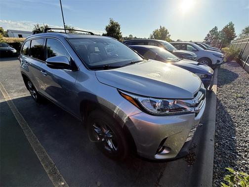 2018 Toyota Highlander Limited