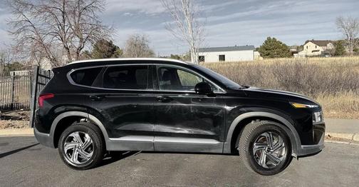 Black 2022 Hyundai SANTA FE SEL 2.4