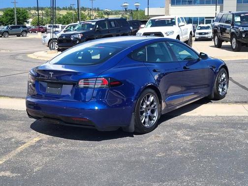 2022 Tesla Model S Base