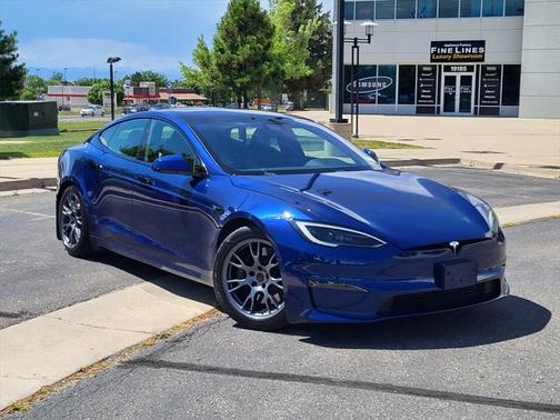 2022 Tesla Model S Base