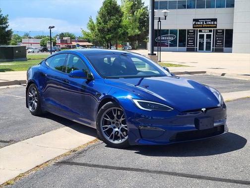 2022 Tesla Model S Base