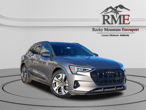 2022 Audi e-tron Premium