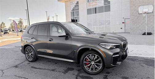 2023 BMW X5 M50i