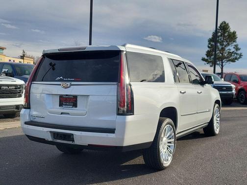 2016 Cadillac Escalade ESV Platinum