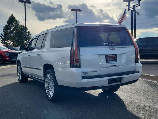2016 Cadillac Escalade ESV Platinum