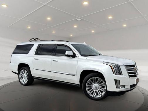 2016 Cadillac Escalade ESV Platinum
