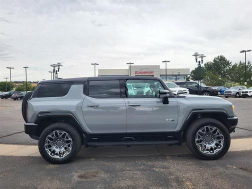 2025 GMC HUMMER EV SUV 3X