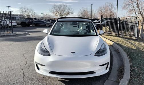 2022 Tesla Model 3 Long Range