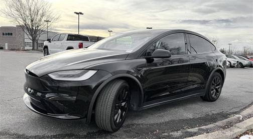 2022 Tesla Model X Dual Motor All-Wheel Drive