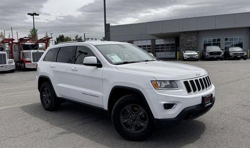 White 2015 Jeep Grand Cherokee Laredo