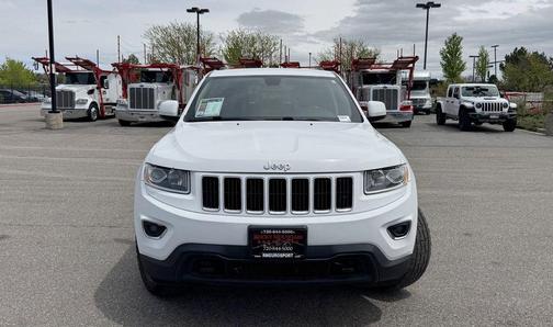 White 2015 Jeep Grand Cherokee Laredo