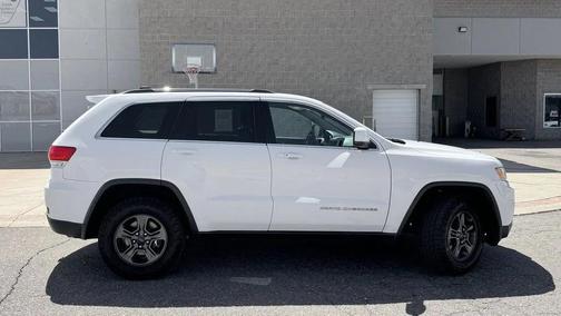 White 2015 Jeep Grand Cherokee Laredo