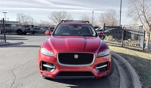 2017 Jaguar F-PACE 35t R-Sport