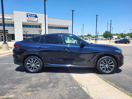 2024 BMW X6 xDrive40i