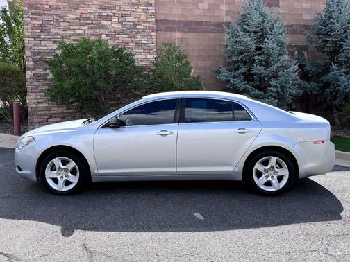 Gray 2012 Chevrolet Malibu LS