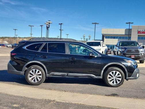 2020 Subaru Outback Premium