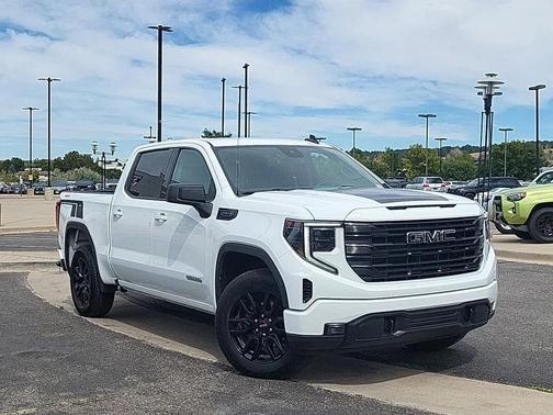 White 2024 GMC Sierra 1500 Elevation