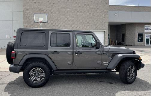 Gray 2019 Jeep Wrangler Unlimited Sport