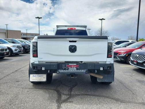 White 2021 RAM 3500 Lone Star Crew Cab 4x4 8' Box