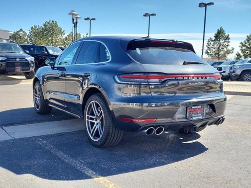 2020 Porsche Macan Turbo