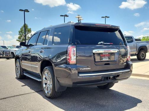 Gray 2016 GMC Yukon Denali