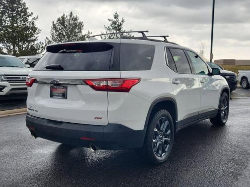 White 2020 Chevrolet Traverse RS
