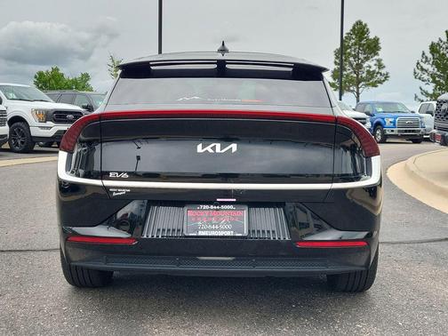 Black 2024 Kia EV6 Wind