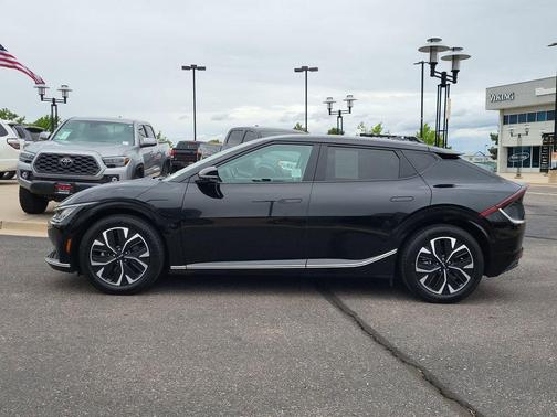 Black 2024 Kia EV6 Wind