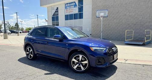 2022 Audi Q5 45 S line Premium Plus
