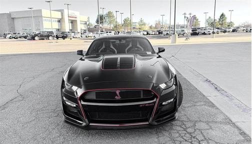 2020 Ford Shelby GT500 Base