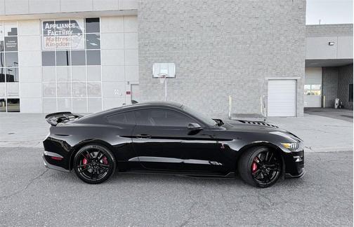 2020 Ford Shelby GT500 Base