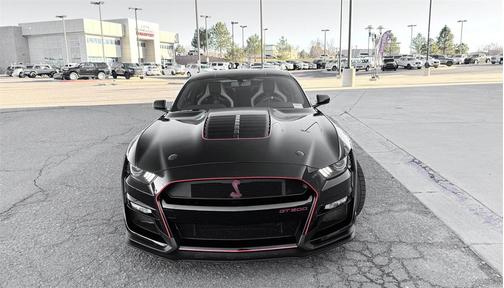 2020 Ford Shelby GT500 Base