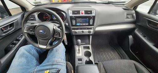 Blue 2018 Subaru Outback 2.5i