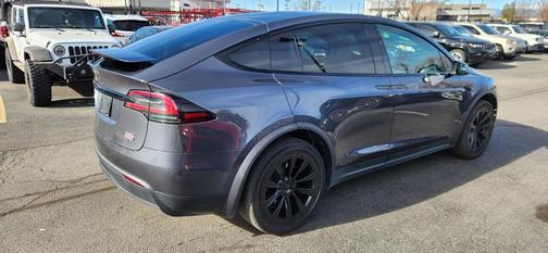 2022 Tesla Model X Plaid Tri Motor All-Wheel Drive