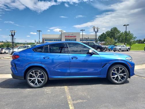 2020 BMW X6 M50i