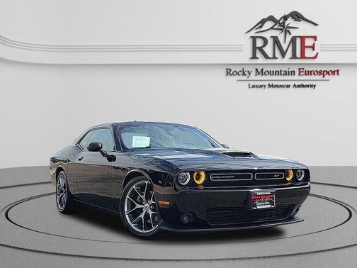 Black 2022 Dodge Challenger GT