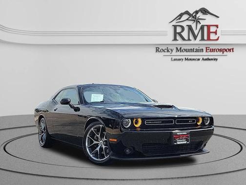 Black 2022 Dodge Challenger GT