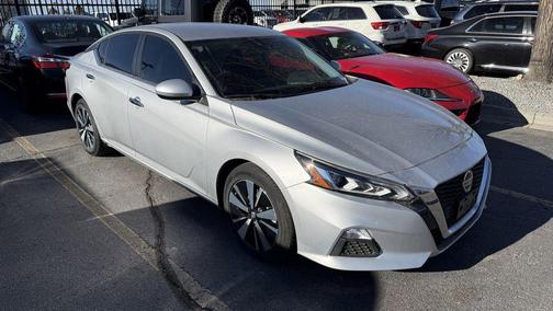 2022 Nissan Altima 2.5 SV