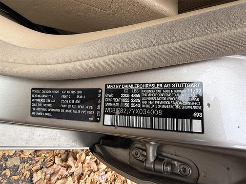 2000 Mercedes-Benz E-Class 4M