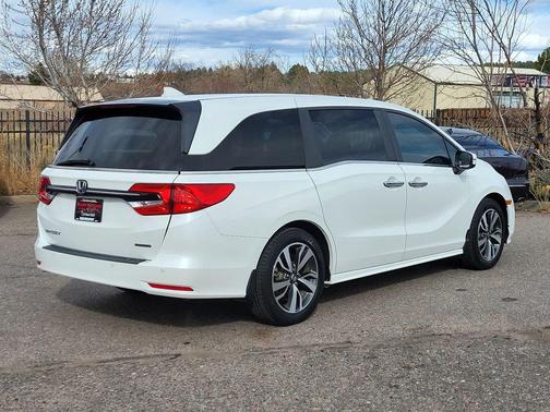 2022 Honda Odyssey Touring