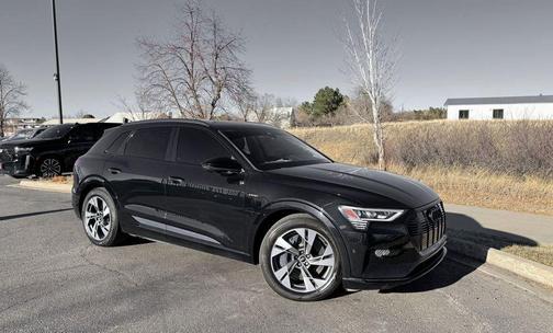 2021 Audi e-tron Premium