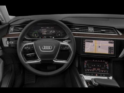 2021 Audi e-tron Premium