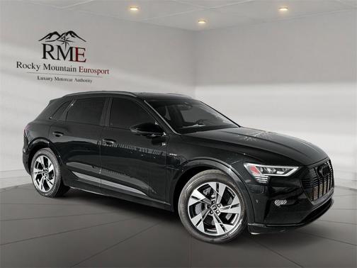 2021 Audi e-tron Premium