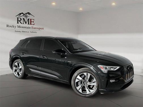 2021 Audi e-tron Premium