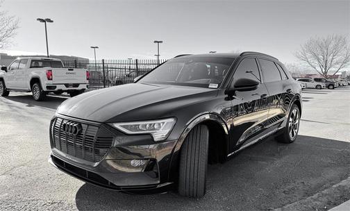 2021 Audi e-tron Premium