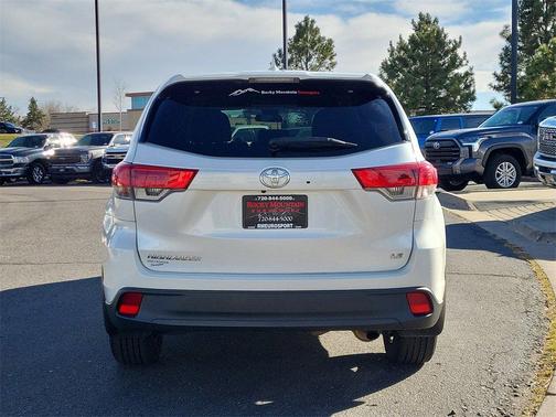 2018 Toyota Highlander LE Plus