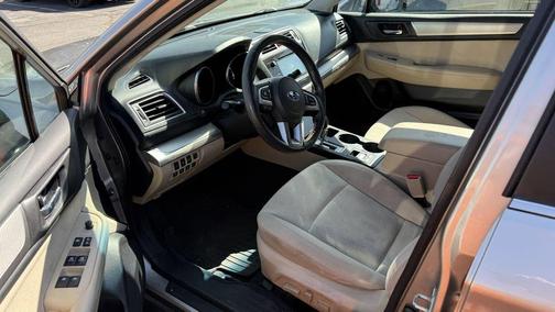 Gray 2017 Subaru Outback 2.5i Premium
